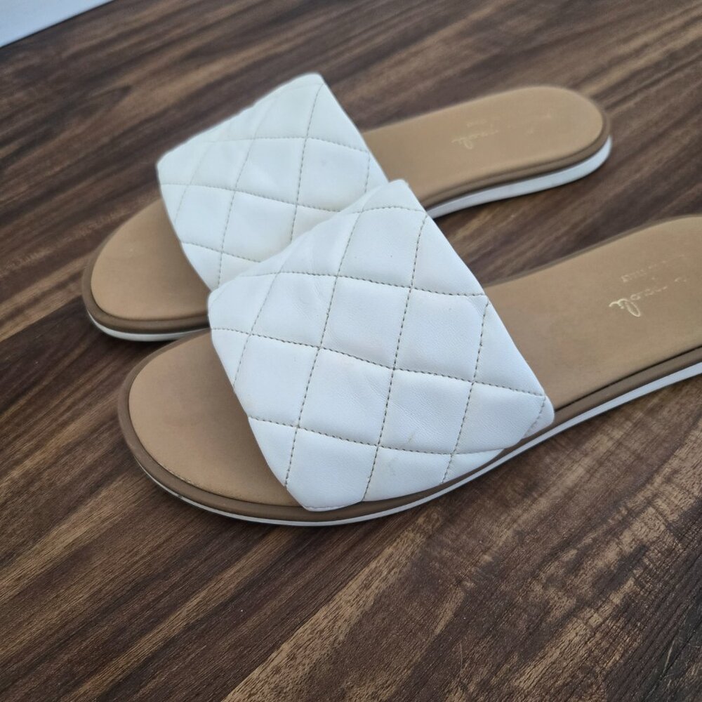 Mila Paoli Size 8 sandals